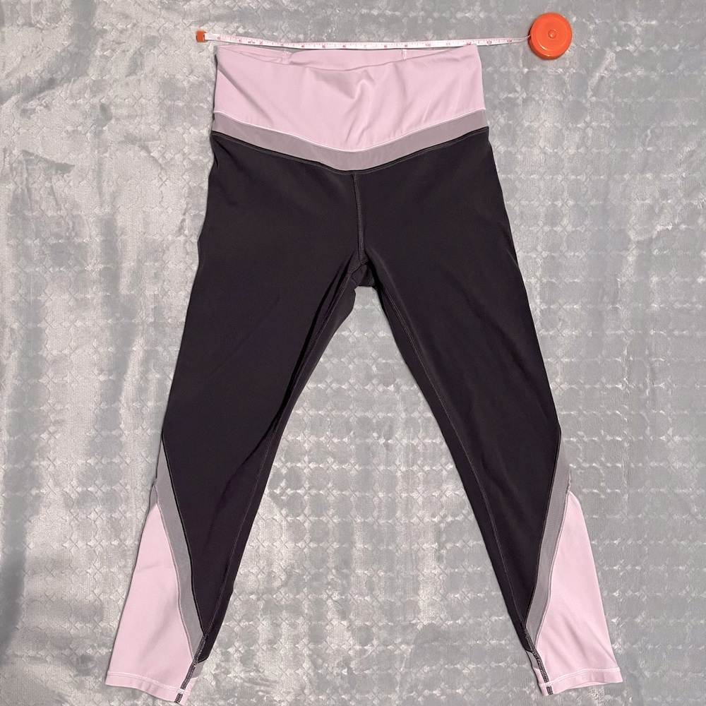 Athleta color block with mesh